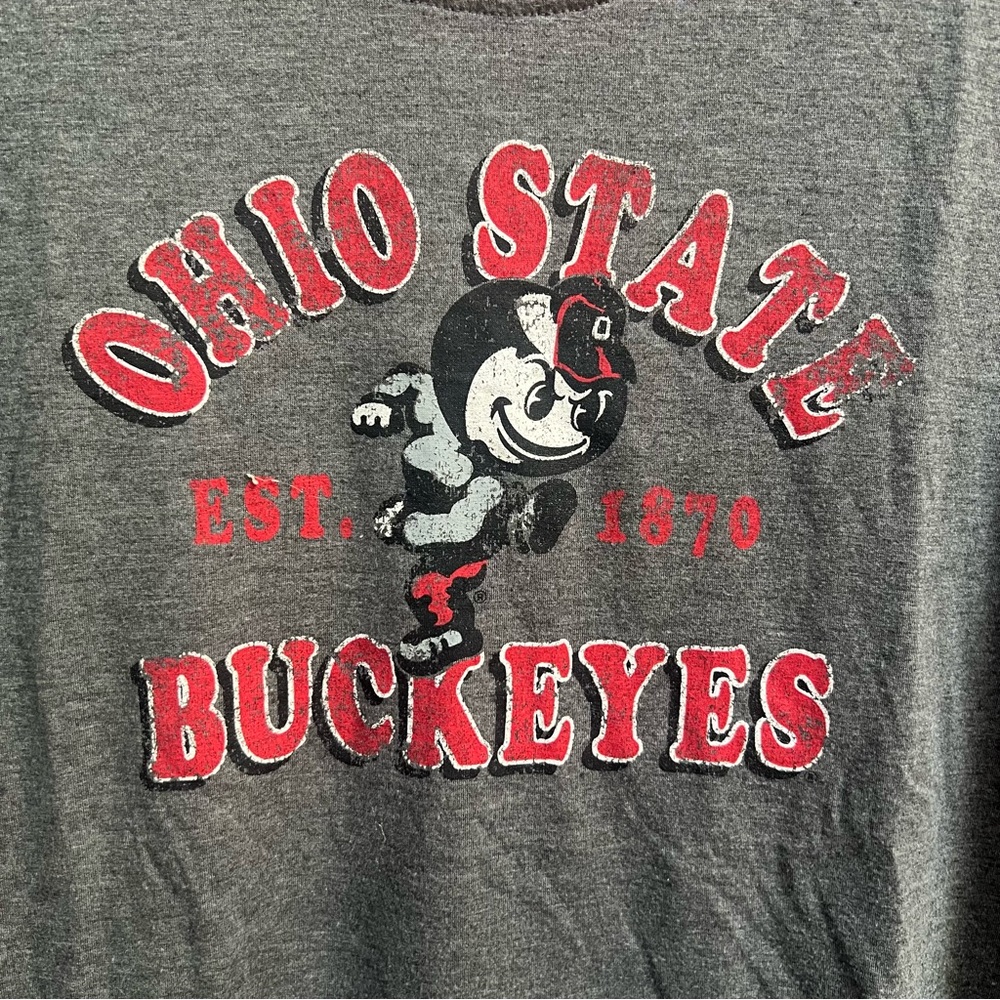 Ohio State Buckeyes "Brutus" T-Shirt! Size Large! Good condition! Go Bucks! - Picture 2 of 7